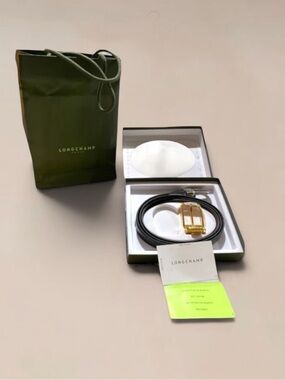 LONGCHAMP PARIS Mens Leather Reversible belt 2 Buckles ITALY